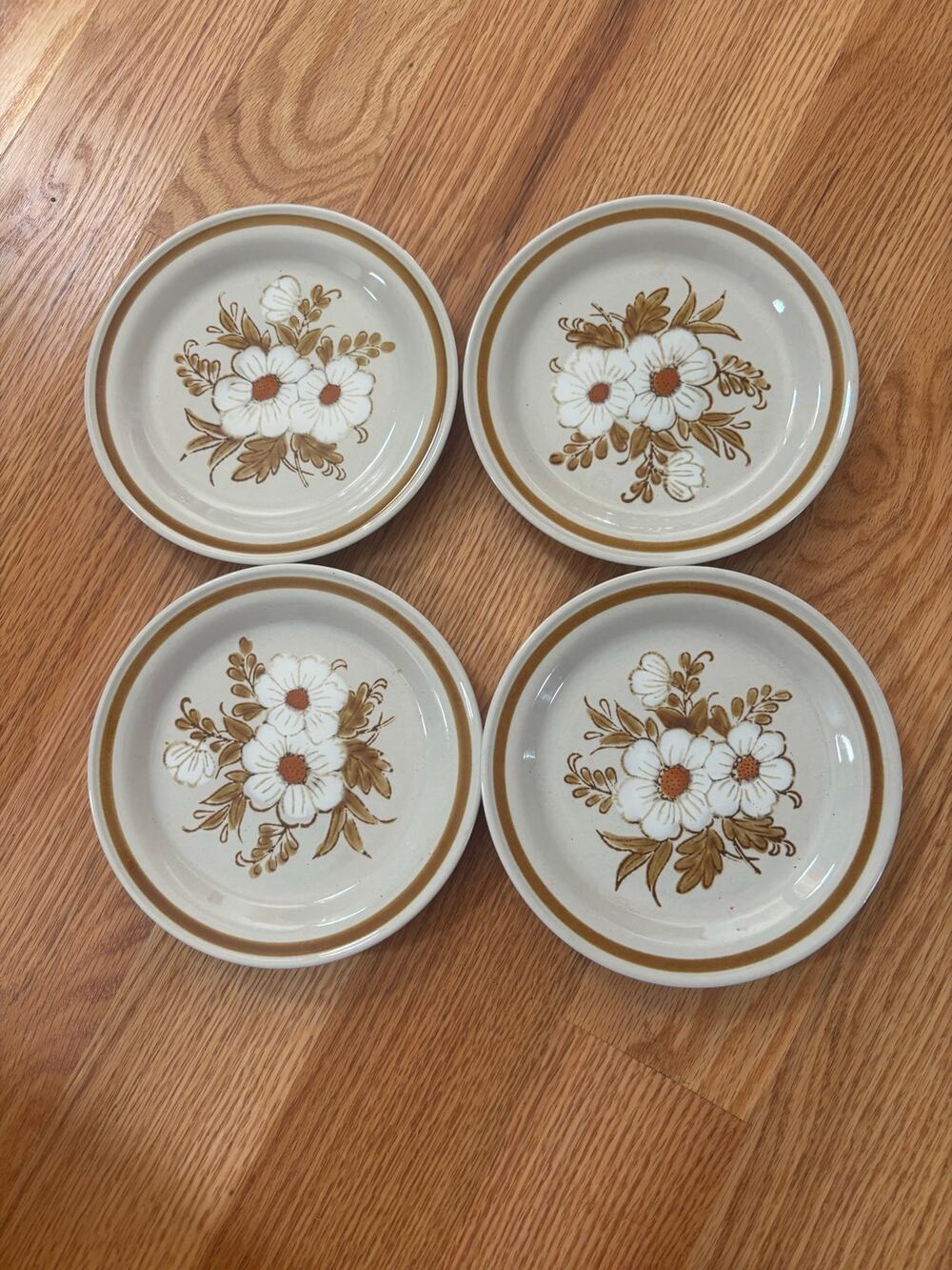 Mountain wood collection stoneware dried flowers oven to table made in Japan